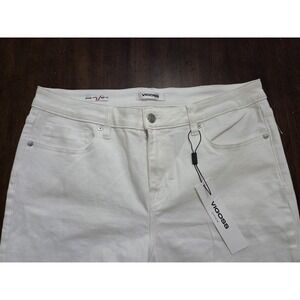 NWT Vigoss 33 Jagger Boot Cut Jeans Ivory Distressed Stretch Denim Flare 128768